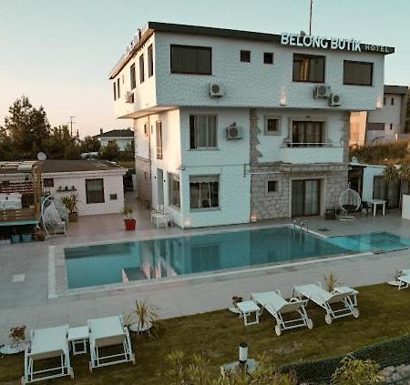 Belong Butik Otel Çeşme Esterno foto