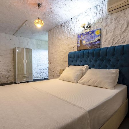 Belong Butik Otel Çeşme Esterno foto