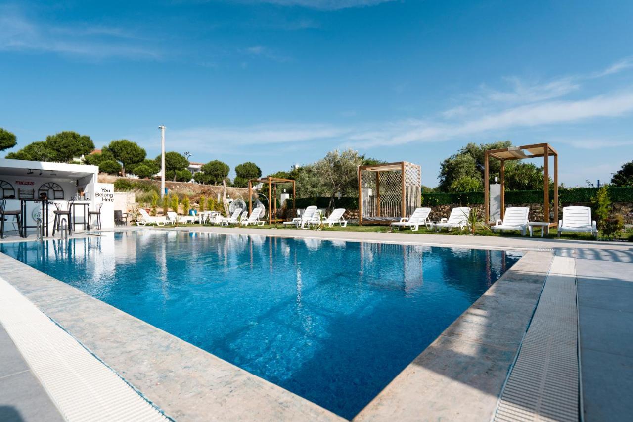 Belong Butik Otel Çeşme Esterno foto