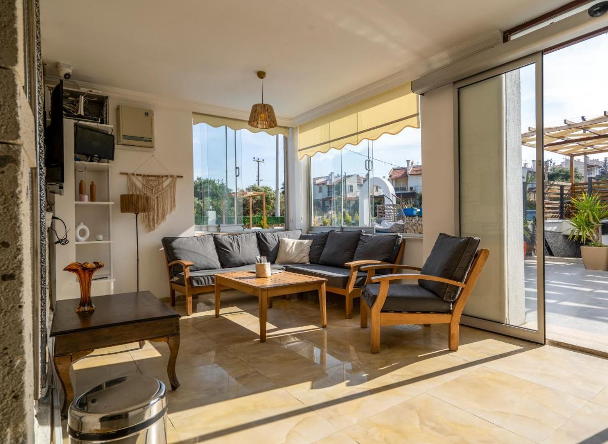 Belong Butik Otel Çeşme Esterno foto