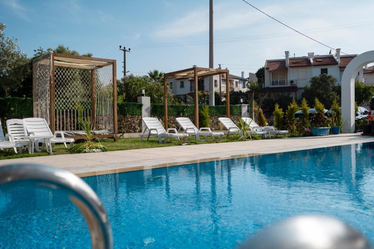 Belong Butik Otel Çeşme Esterno foto