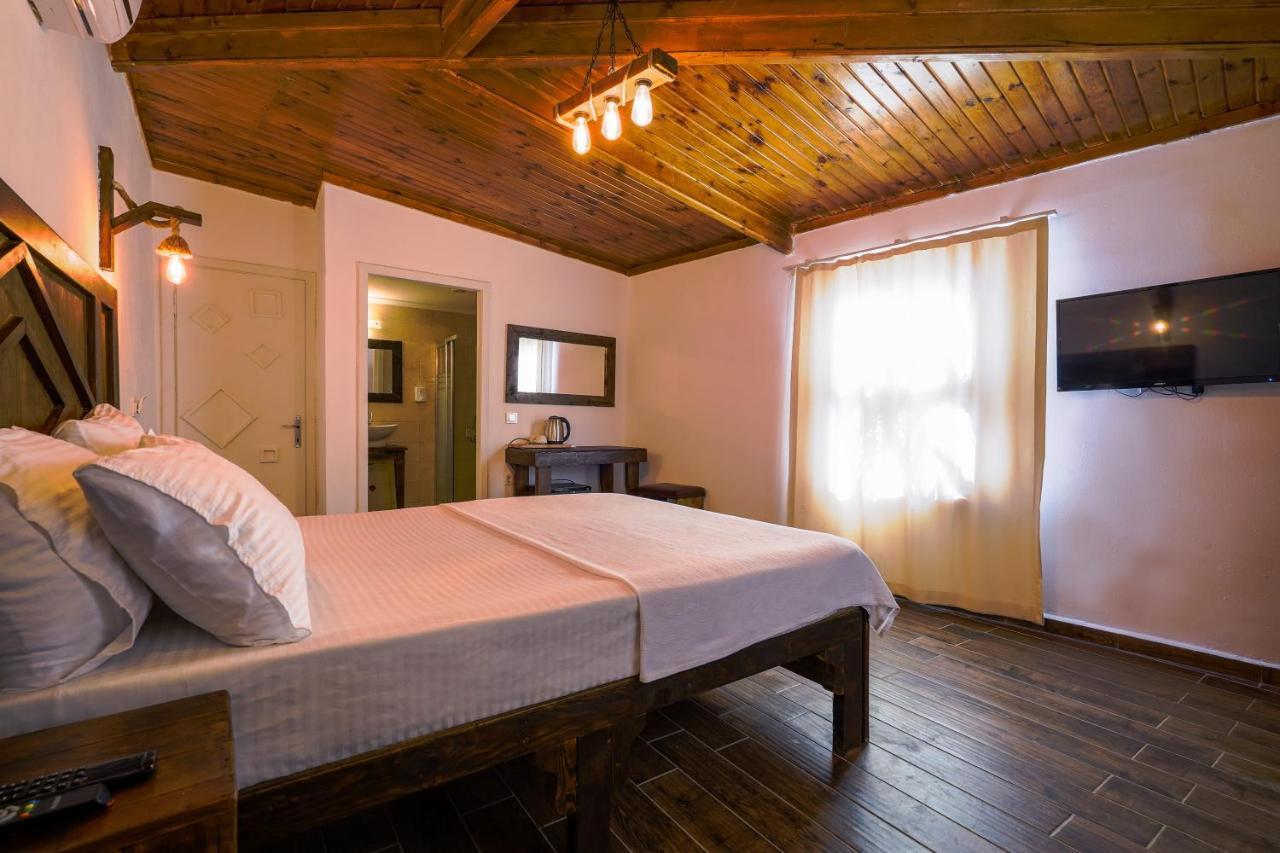 Belong Butik Otel Çeşme Esterno foto