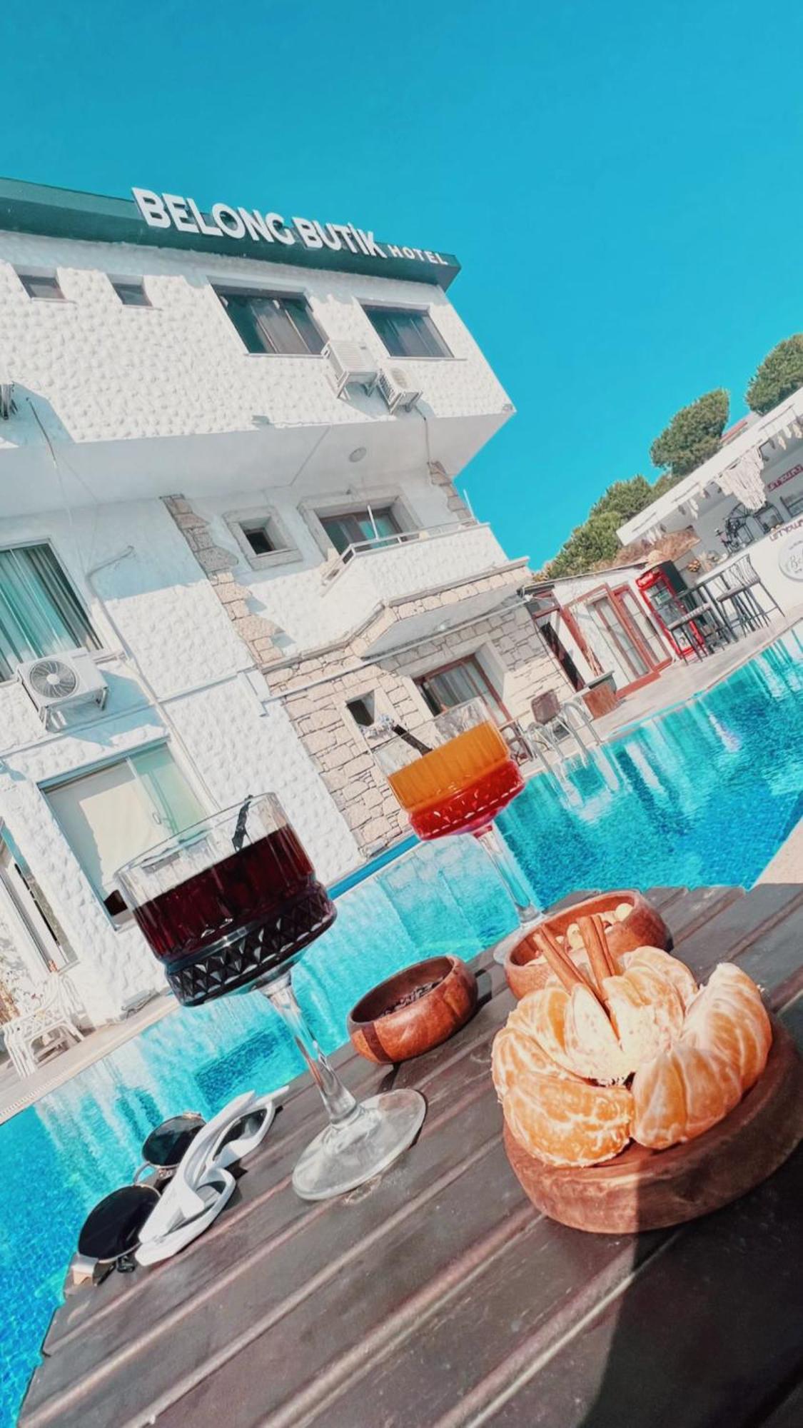 Belong Butik Otel Çeşme Esterno foto