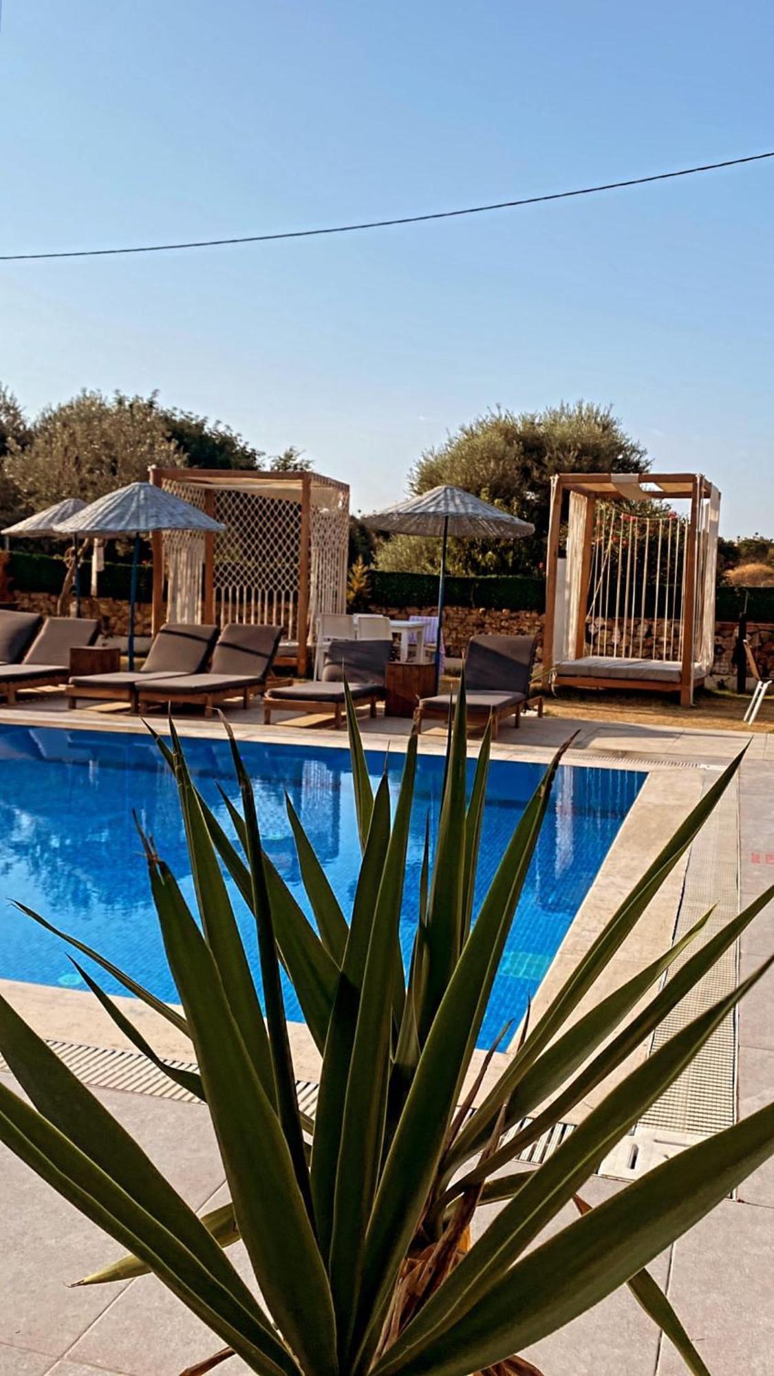 Belong Butik Otel Çeşme Esterno foto