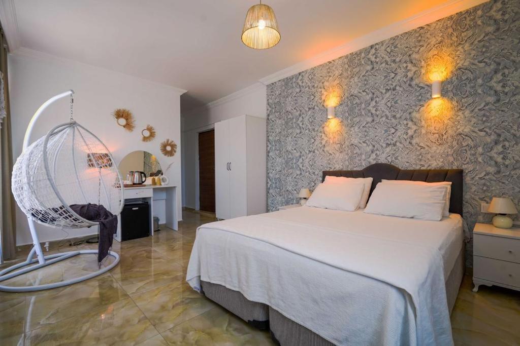 Belong Butik Otel Çeşme Esterno foto