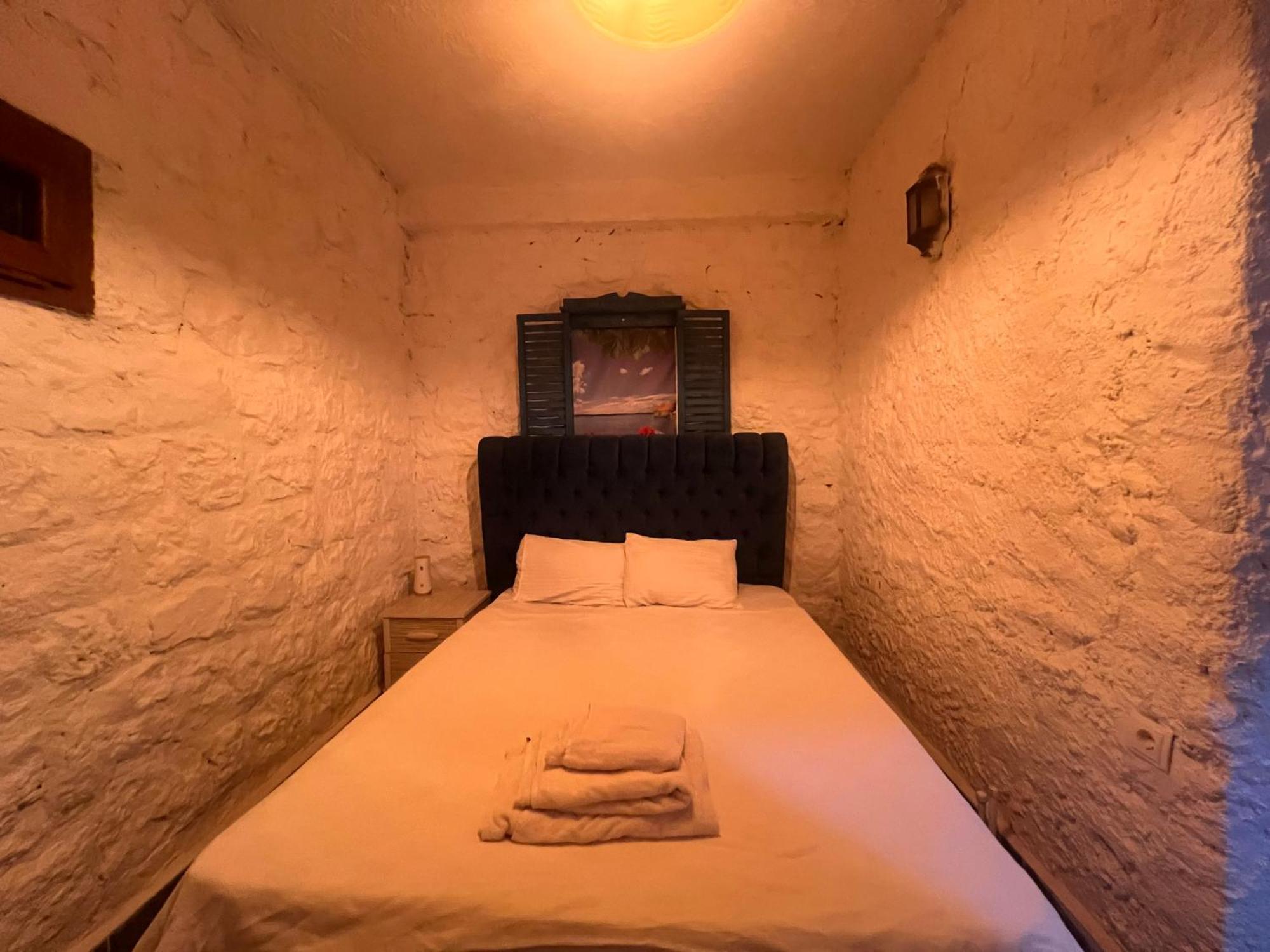 Belong Butik Otel Çeşme Esterno foto